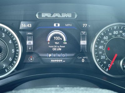 2024 RAM 1500 Big Horn Crew Cab 4x4 5'7" Box