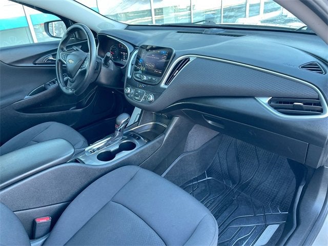 2022 Chevrolet Malibu RS