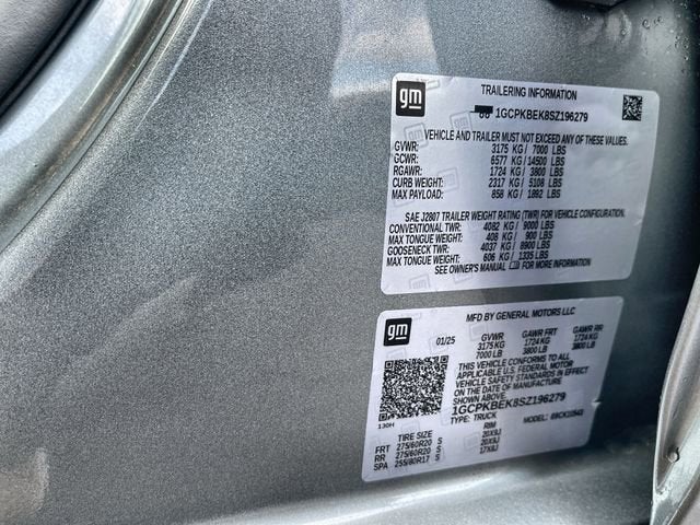 2025 Chevrolet Silverado 1500 Custom