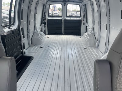 2025 Chevrolet Express Cargo WT