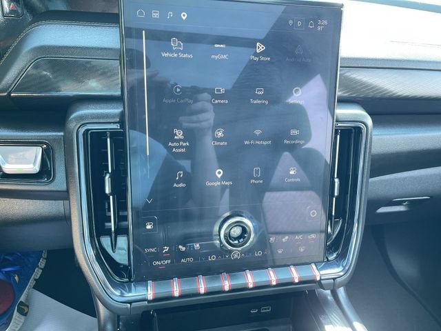 2025 GMC Yukon AT4