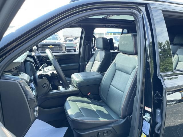 2025 GMC Yukon AT4