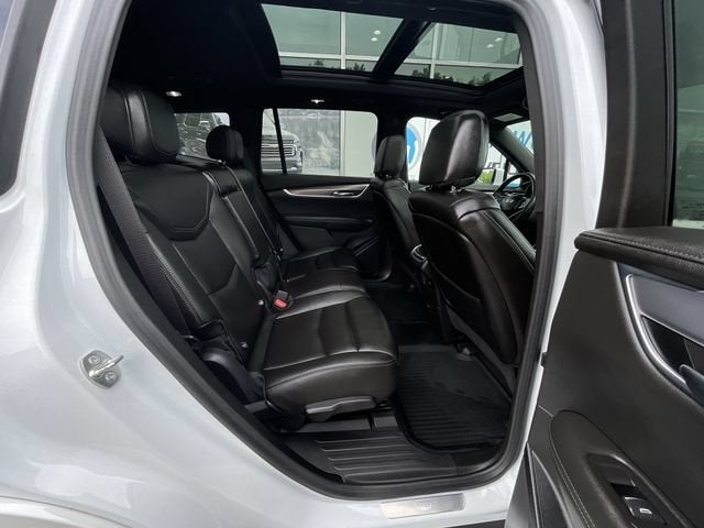 2024 Cadillac XT6 Luxury