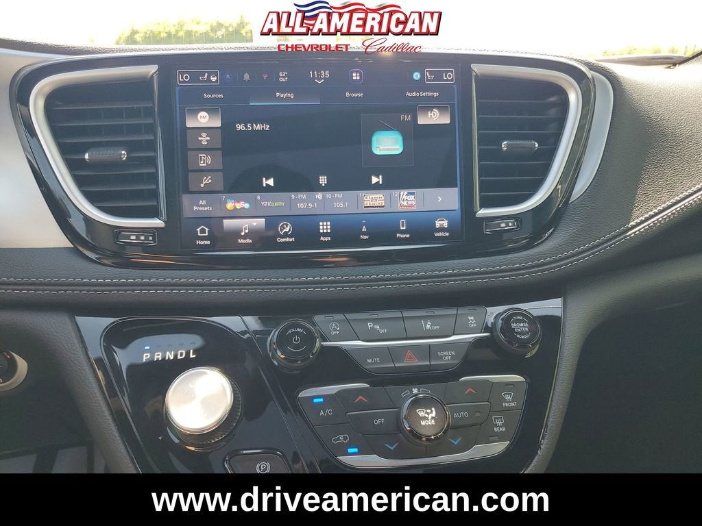2025 Chrysler Pacifica Limited