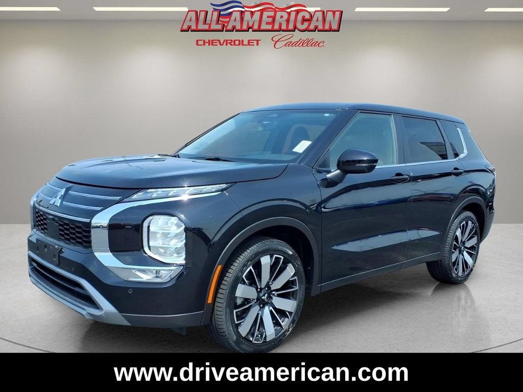 2025 Mitsubishi Outlander SE