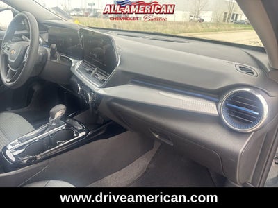 2025 Chevrolet Trax LT