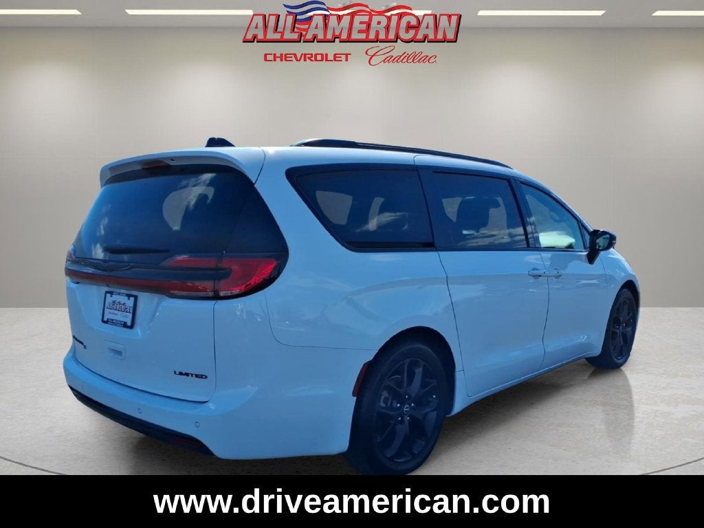 2025 Chrysler Pacifica Limited