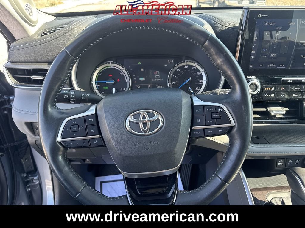 2022 Toyota Highlander Hybrid Limited