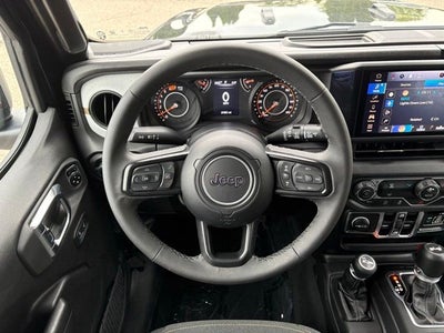 2025 Jeep Wrangler 4-Door Summit 4x4