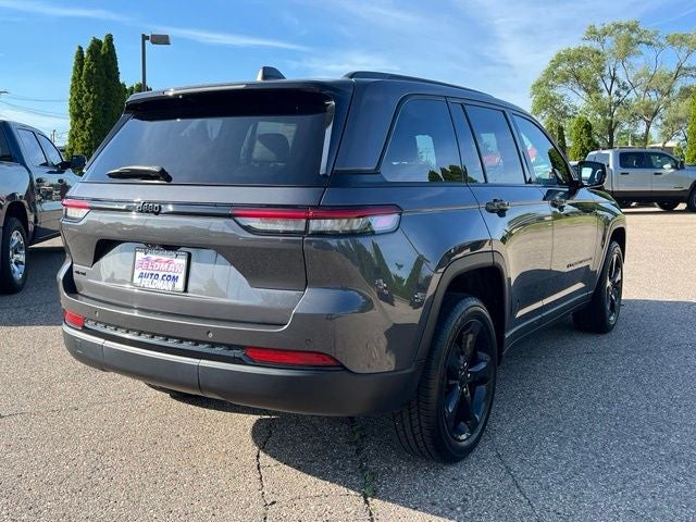 2023 Jeep Grand Cherokee Altitude 4x4