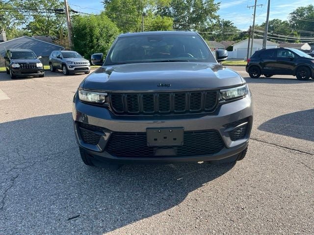 2023 Jeep Grand Cherokee Altitude 4x4