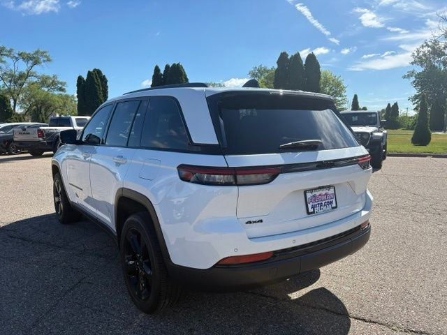 2024 Jeep Grand Cherokee Altitude 4x4