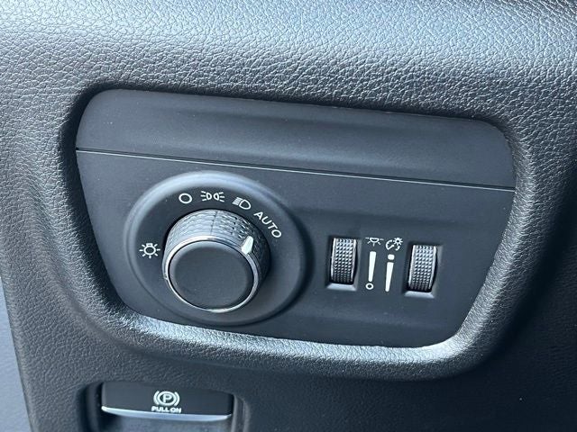 2022 Jeep Grand Cherokee L Altitude 4x4