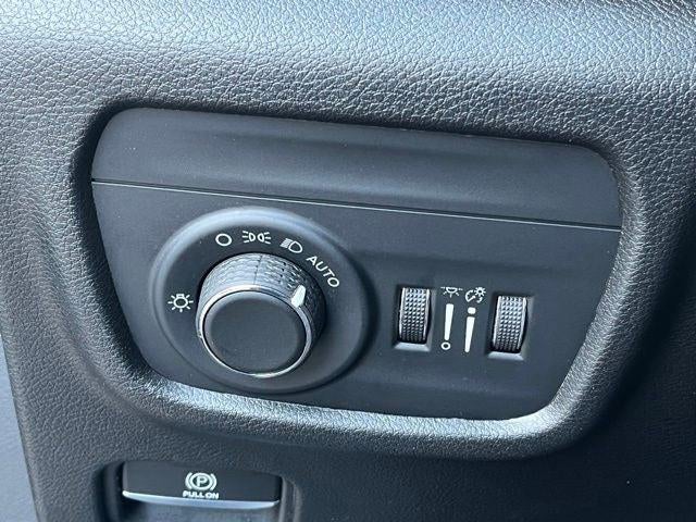 2022 Jeep Grand Cherokee L Altitude 4x4