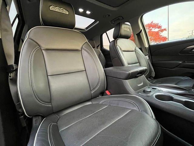 2020 Chevrolet Traverse AWD High Country