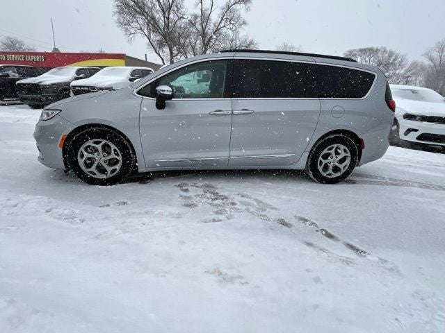 2023 Chrysler Pacifica Limited