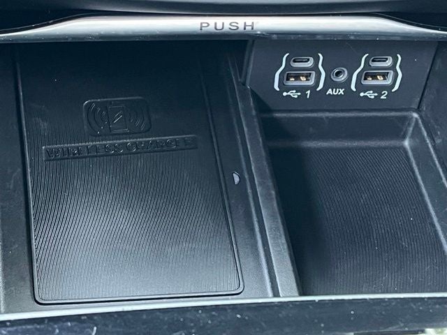 2023 Chrysler Pacifica Limited AWD