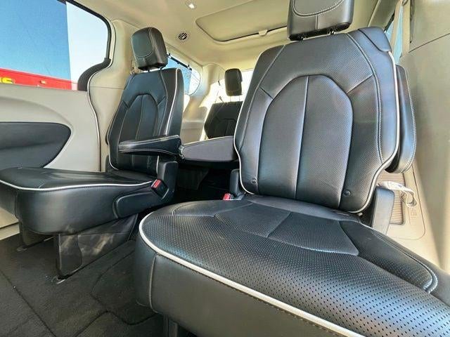 2021 Chrysler Pacifica Limited AWD