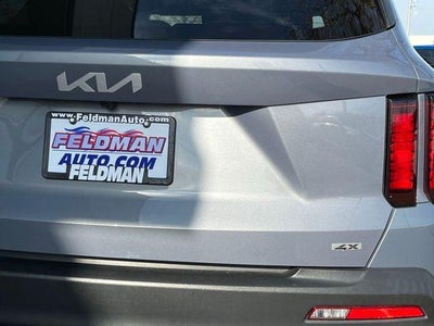 2023 Kia Sorento LX
