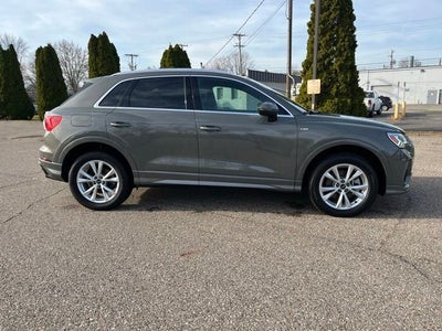 2023 Audi Q3 Premium 45 TFSI S line quattro Tiptronic