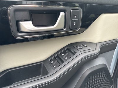 2025 INEOS Grenadier Station Wagon Fieldmaster Edition