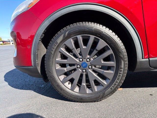 2020 Ford Escape Hybrid Titanium