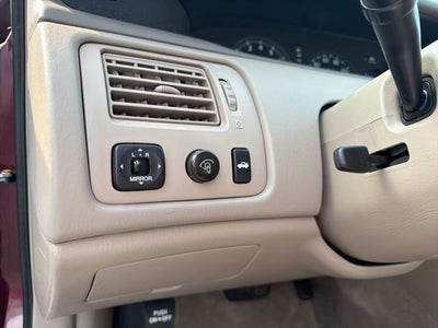 2003 Toyota Avalon XLS