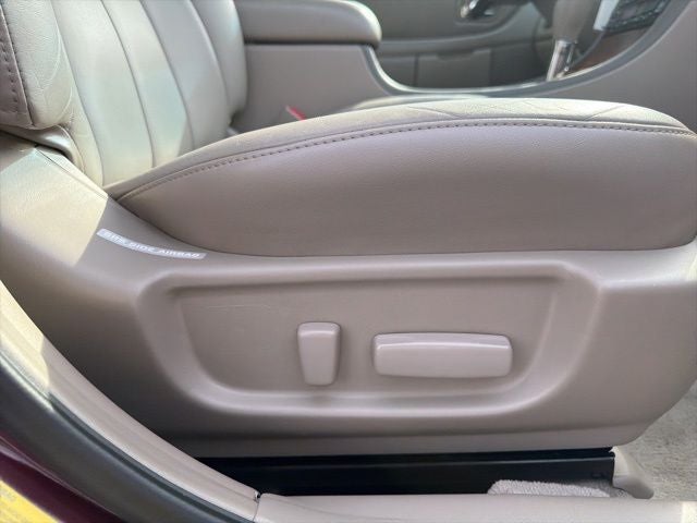 2003 Toyota Avalon XLS