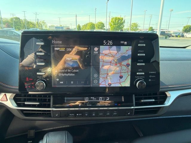 2023 Toyota Sienna XSE 7 Passenger