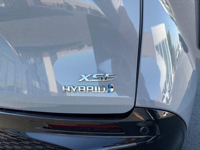 2023 Toyota Sienna XSE 7 Passenger