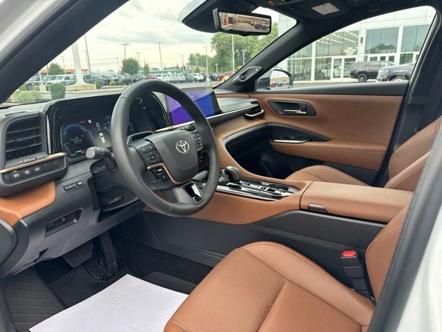2025 Toyota Crown Signia Limited