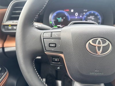 2025 Toyota Crown Signia Limited