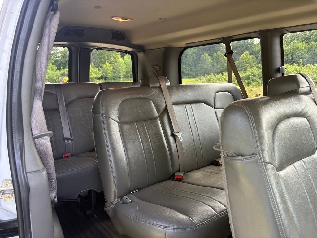 2023 Chevrolet Express 3500 LS Passenger