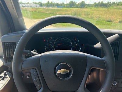2025 Chevrolet Express 2500 Work Van Cargo