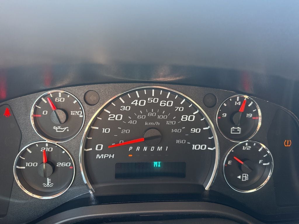 2025 Chevrolet Express 2500 Work Van Cargo