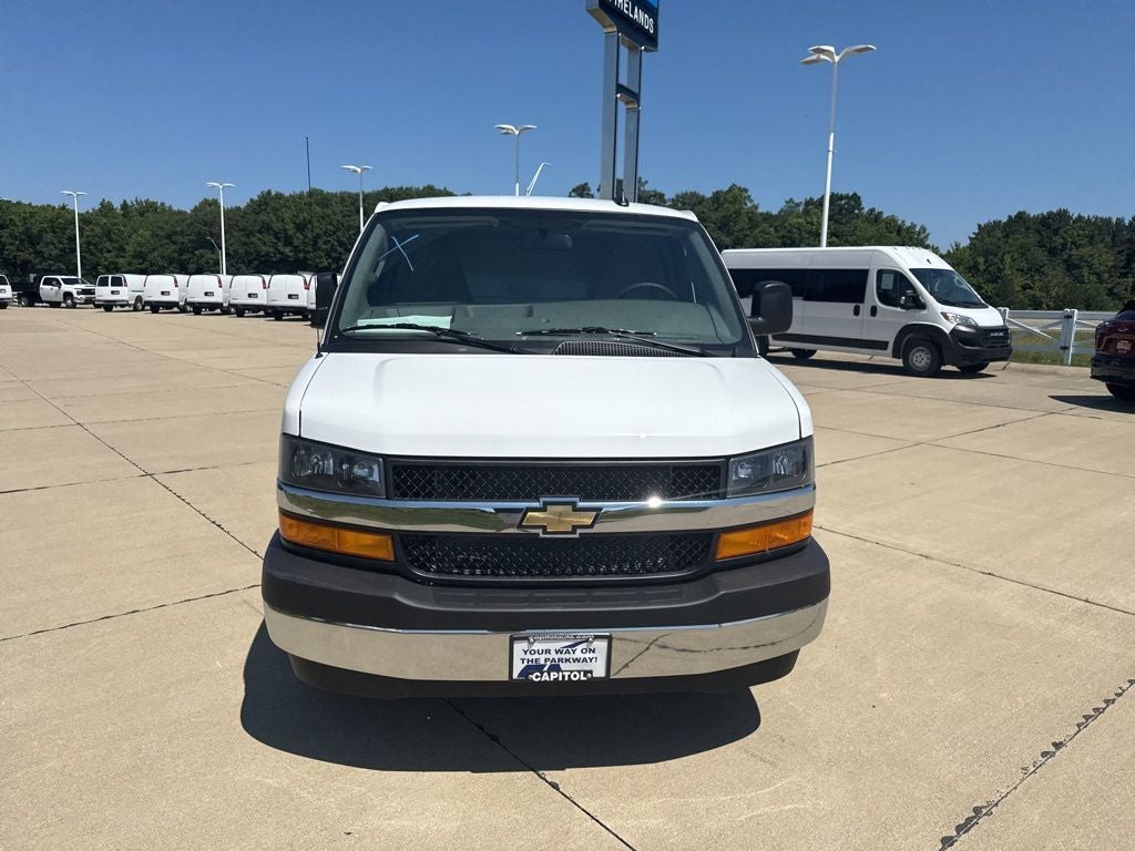 2025 Chevrolet Express 2500 Work Van Cargo