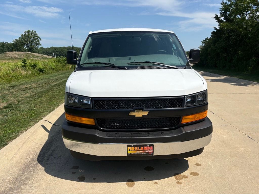 2026 Chevrolet Express 3500 Work Van Cargo