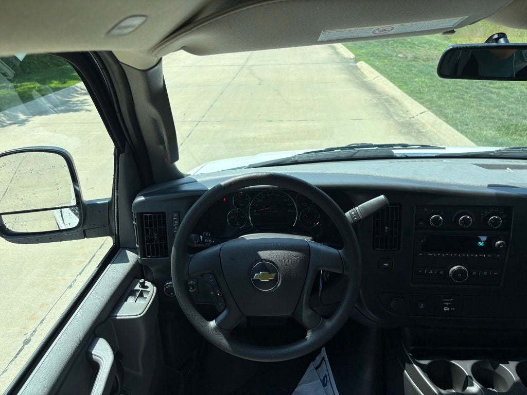 2026 Chevrolet Express 3500 Work Van Cargo