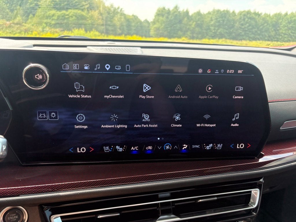 2025 Chevrolet Traverse RS