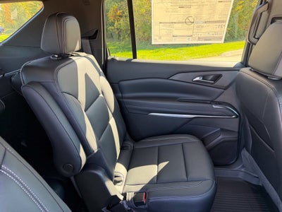 2027 Chevrolet Traverse LT 2LT