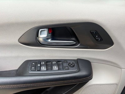 2020 Chrysler Pacifica Touring L Plus