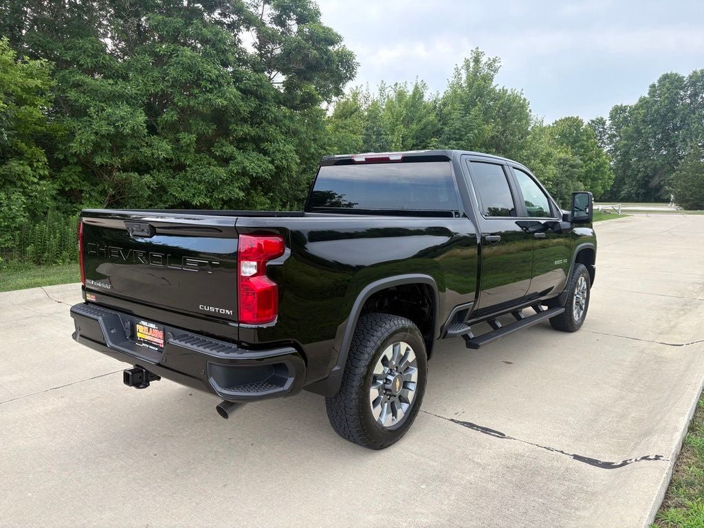 2026 Chevrolet Silverado 2500HD Custom