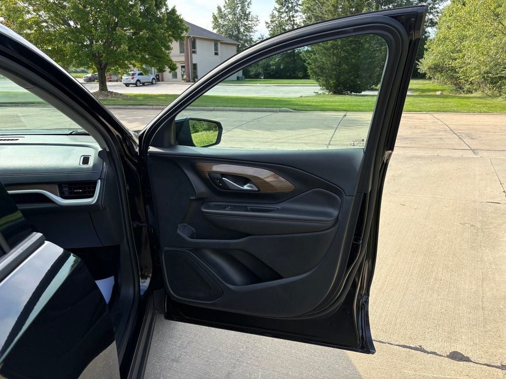 2021 GMC Terrain SLE
