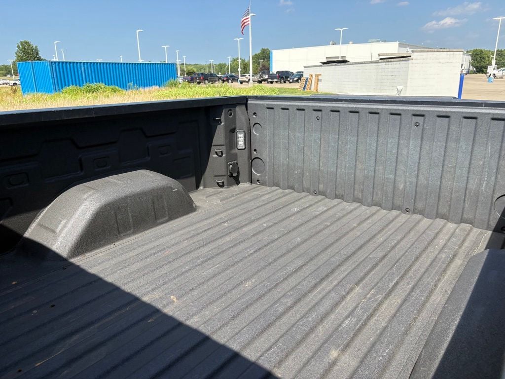 2024 GMC Sierra 1500 SLE