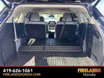 2022 Toyota Highlander Hybrid Limited