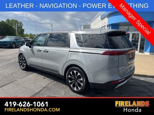 2024 Kia Carnival EX