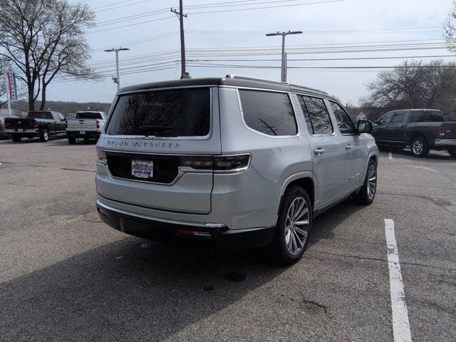 2023 Jeep Grand Wagoneer Base