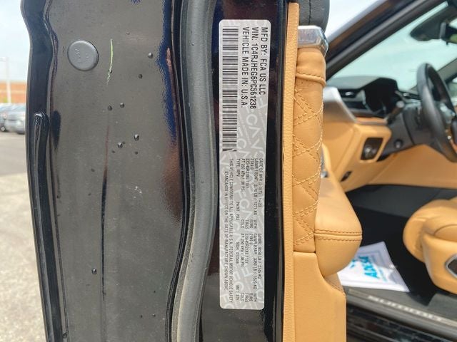 2023 Jeep Grand Cherokee Summit Reserve