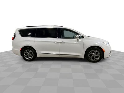 2022 Chrysler Pacifica Limited