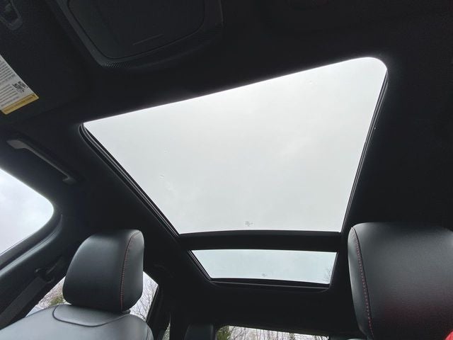 2022 Ford Edge ST Line